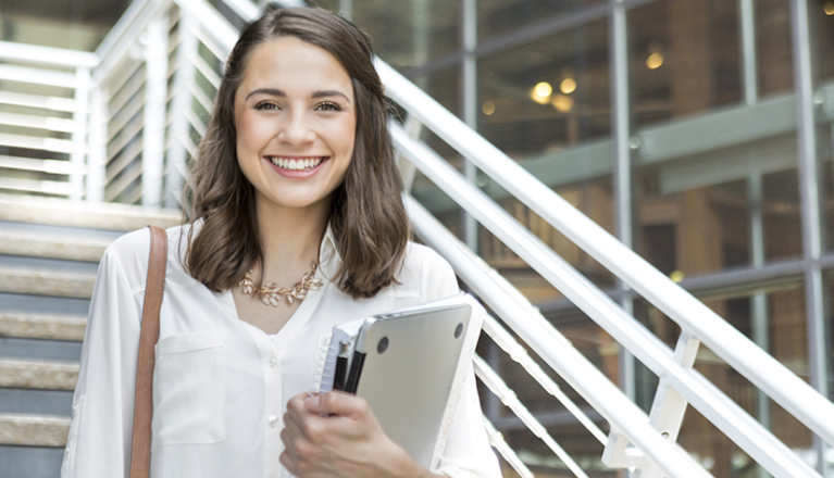 Crédit Agricole Provence Côte d’Azur : un plan d’actions exceptionnel pour les jeunes  - groupe et banque  france