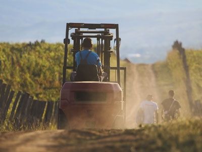Crédit Agricole Serbie signe un accord de prêt avec KfW