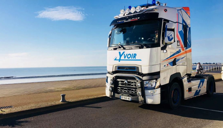 ACTICAM, une nouvelle opération de M&A en Bretagne pour le groupe de transport Yvoir