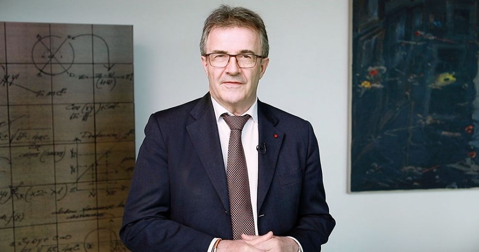 Philippe Brassac discusses the results for the full year and fourth quarter of 2023 as well as the universal banking model